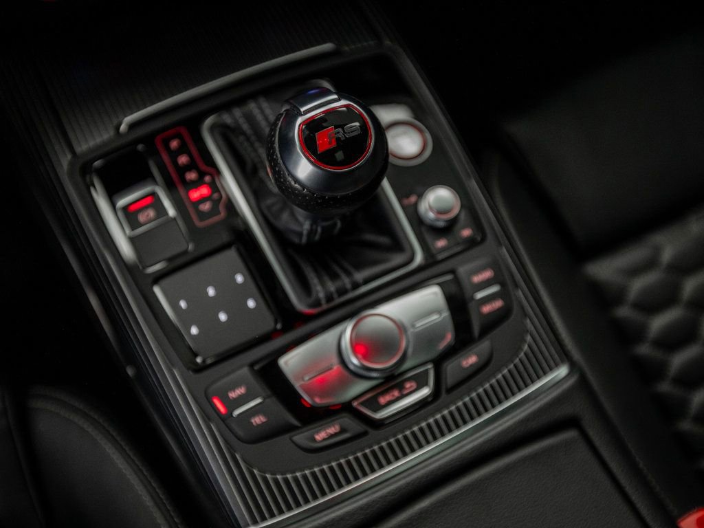 Used 2018 Audi RS 7 Performance w/ Cold Weather Package image 28