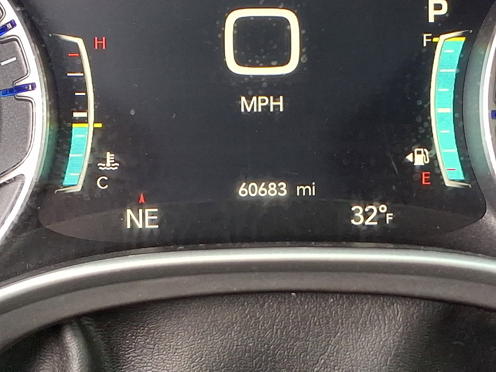 Used 2023 Chrysler Pacifica Touring-L image 20