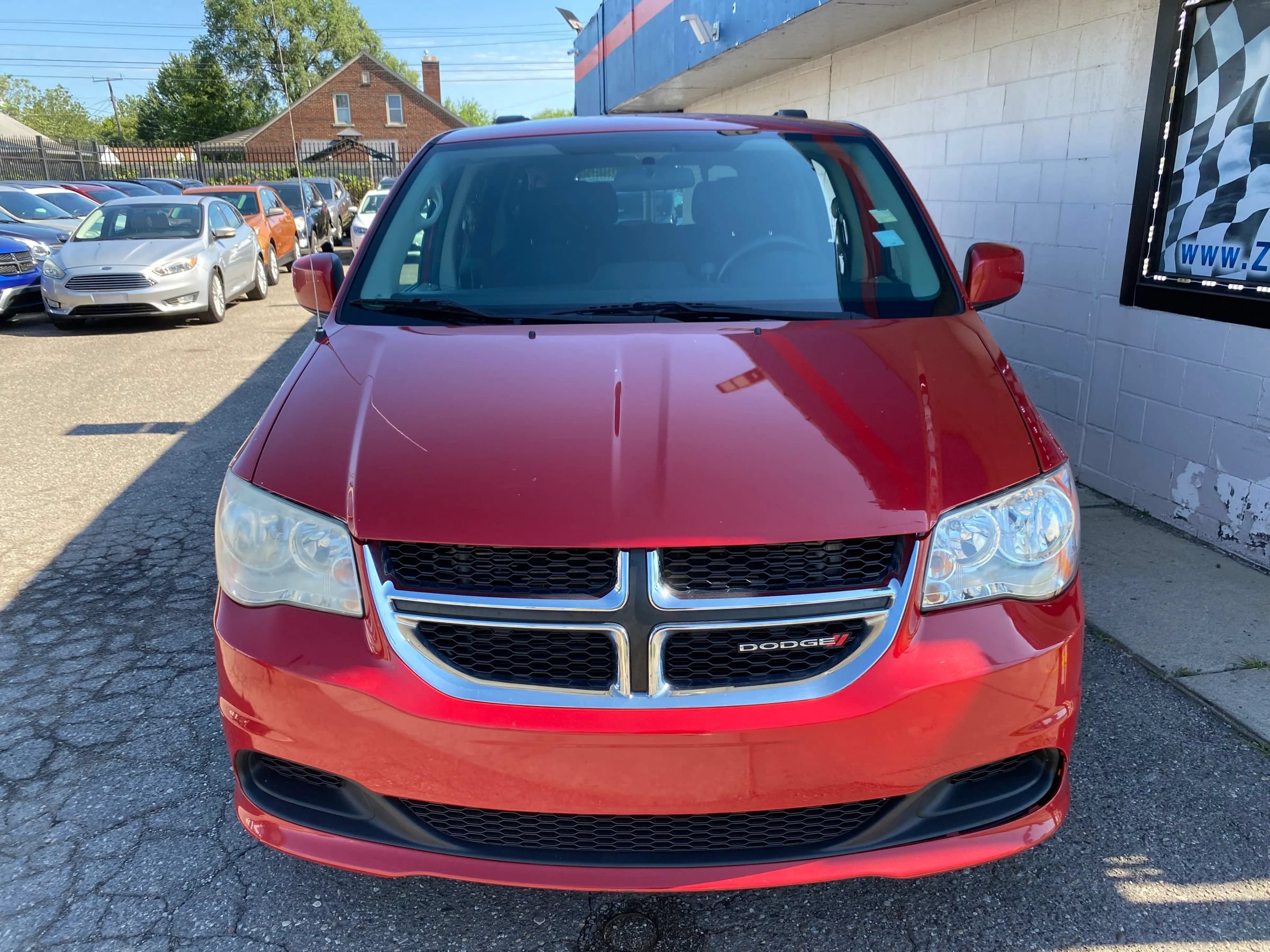 Used 2012 Dodge Grand Caravan SXT FWD image 5