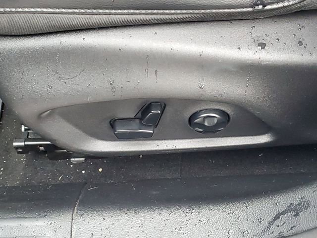 Used 2017 Jeep Compass Limited w/ Navigation Group image 8