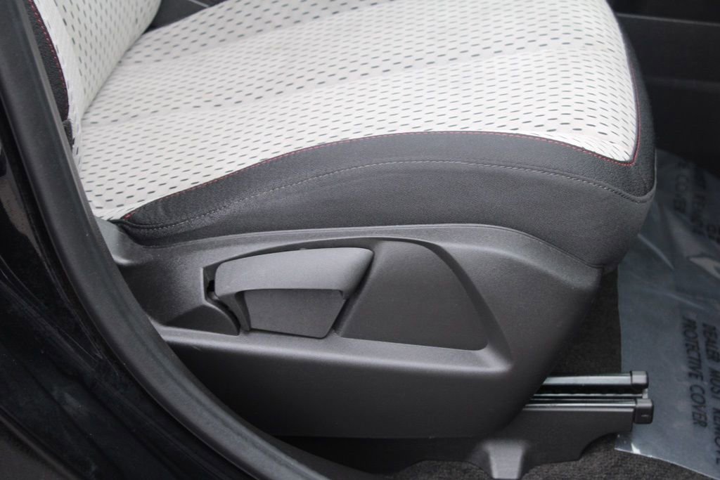 Used 2014 Chevrolet Equinox LS image 19