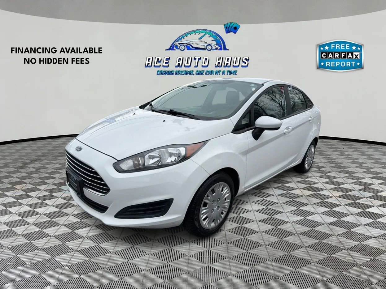 Used 2016 Ford Fiesta S FWD image 3