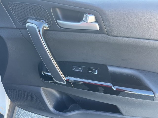 Used 2020 Kia Sportage EX image 19