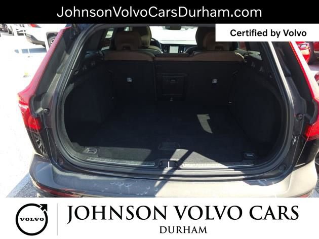 Used 2025 Volvo V60 B5 Cross Country Plus AWD/4WD image 12