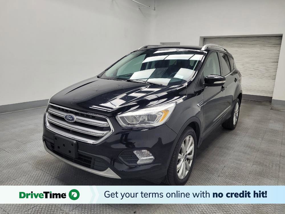 Used 2017 Ford Escape Titanium image 1