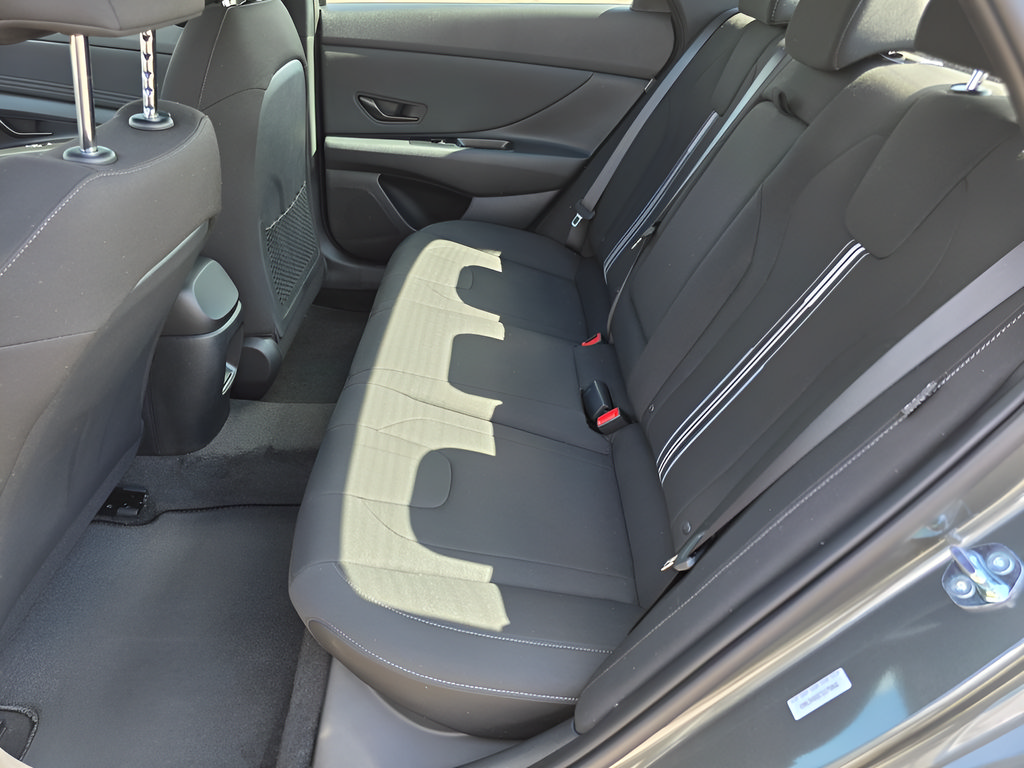 New 2026 Hyundai Elantra SEL Sport Premium FWD image 11
