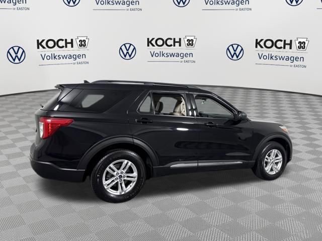 Used 2020 Ford Explorer XLT w/ Equipment Group 202A image 9