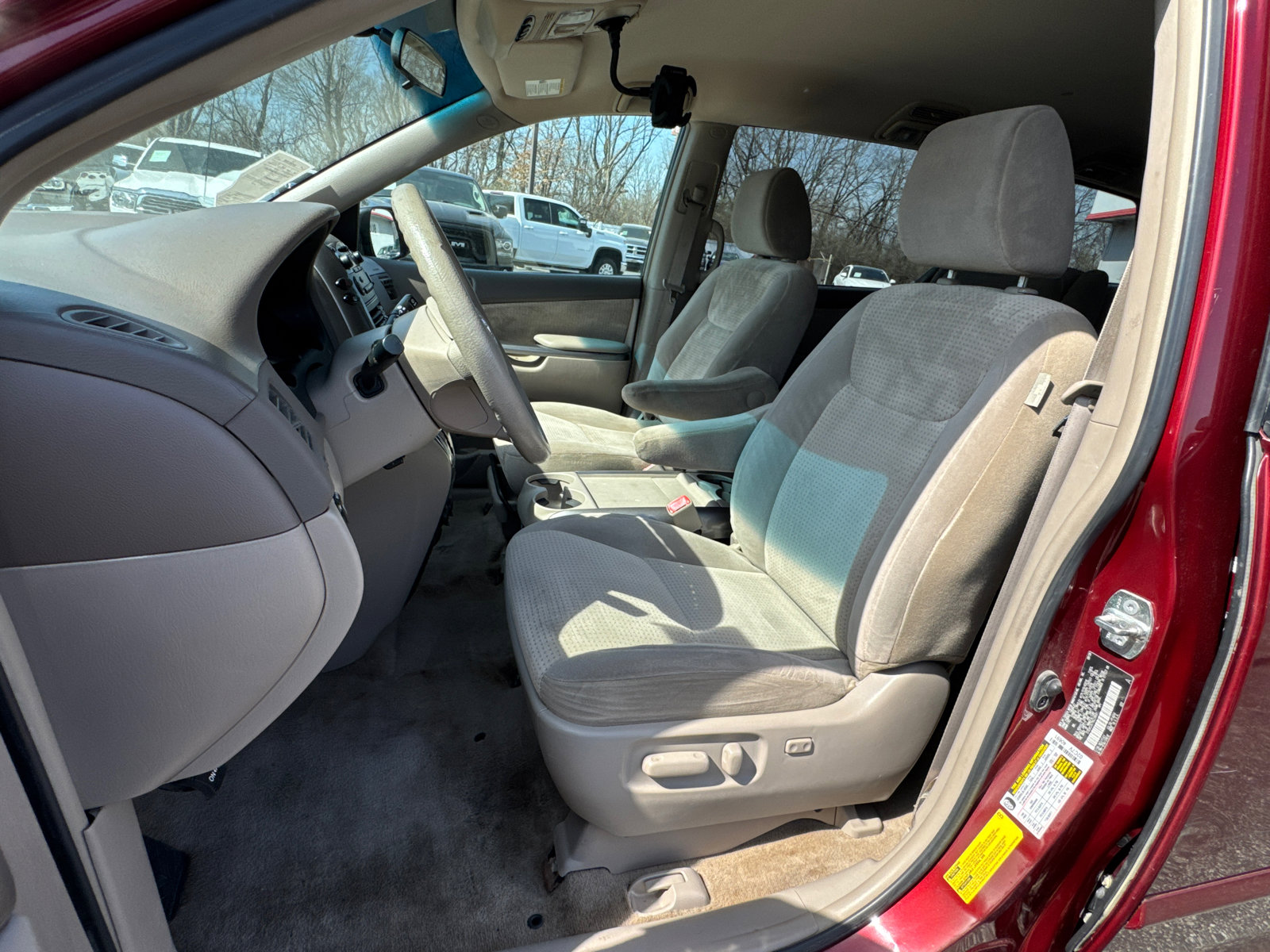 Used 2009 Toyota Sienna FWD image 7