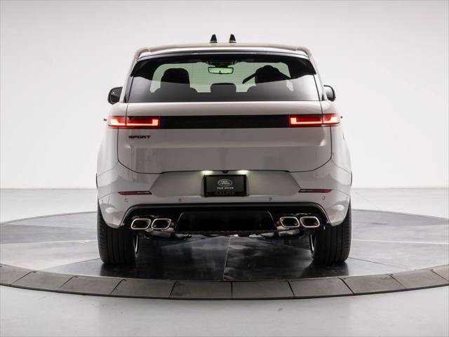 New 2026 Land Rover Range Rover Sport Dynamic SE AWD/4WD image 4