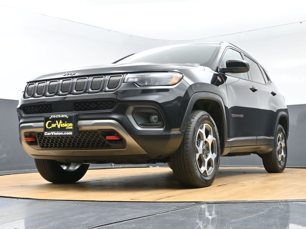Used 2022 Jeep Compass Trailhawk image 5