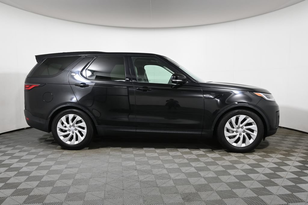 Used 2024 Land Rover Discovery S AWD/4WD image 37