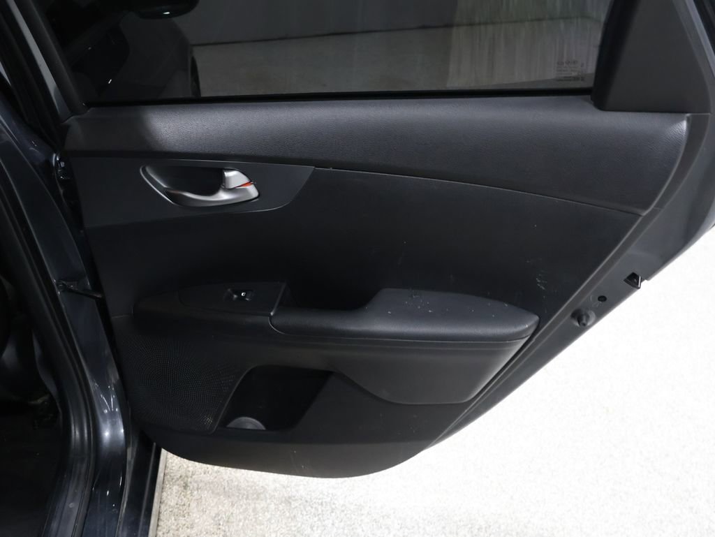 Used 2021 Kia Forte LXS image 21