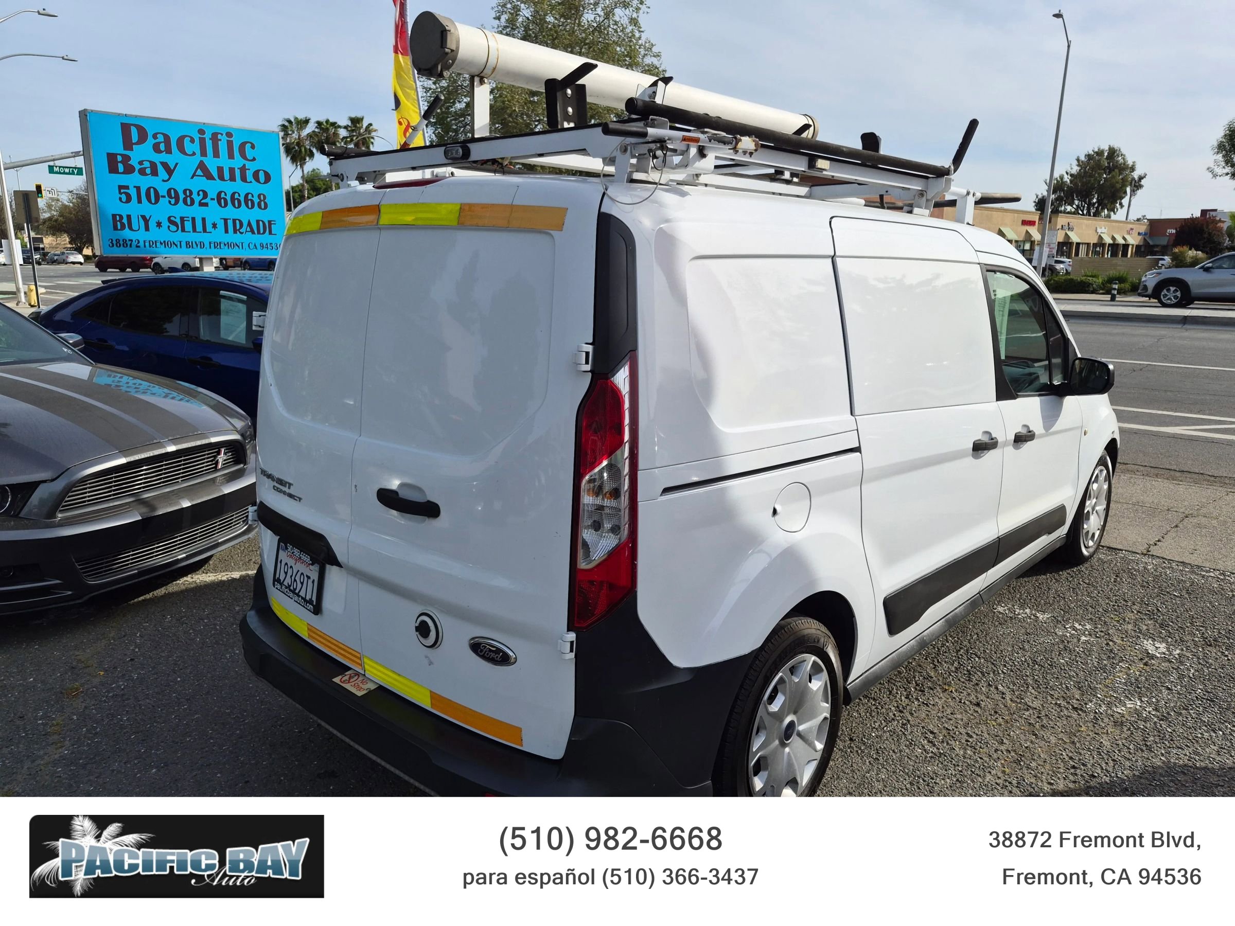 Used 2015 Ford Transit Connect XL image 7