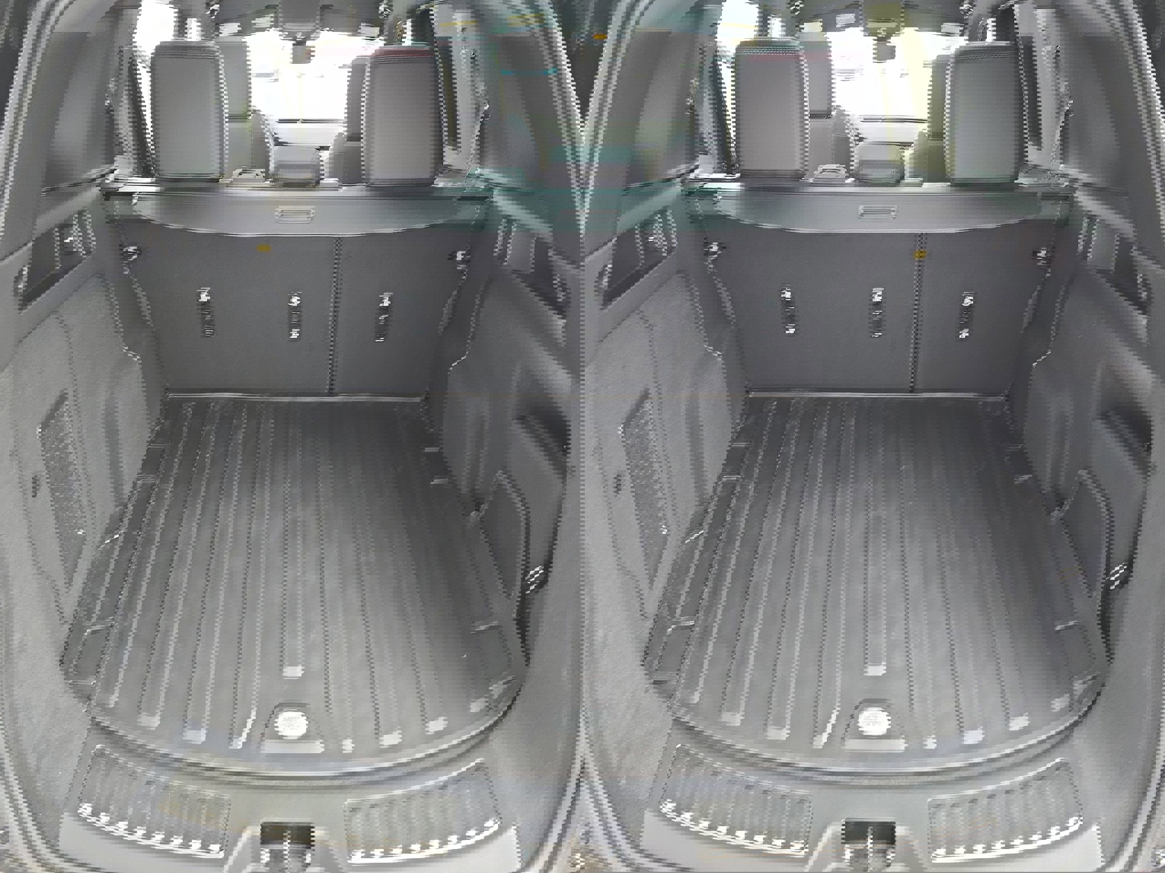 Certified 2023 Land Rover Discovery Sport S R-Dynamic image 12