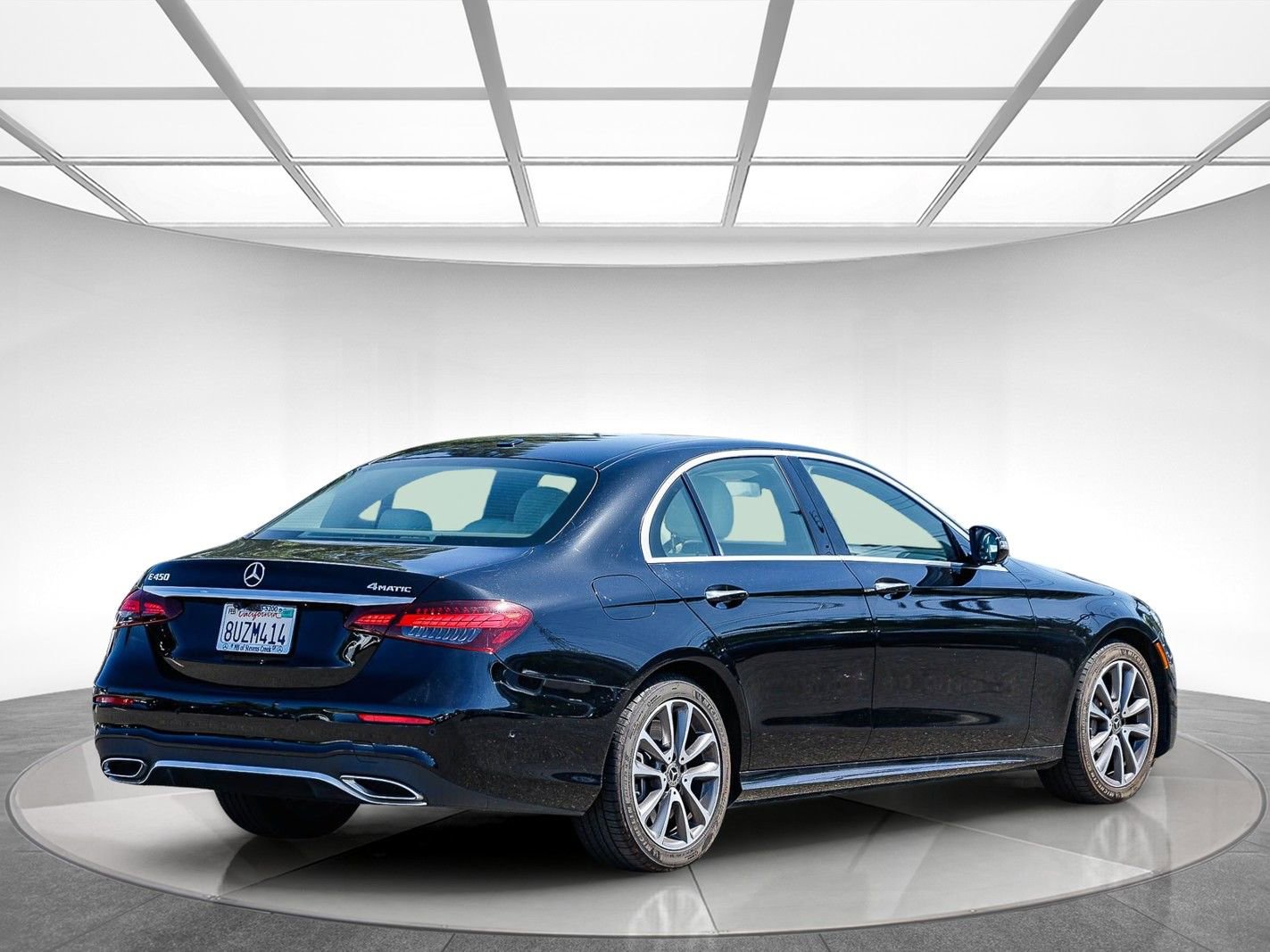 Certified 2021 Mercedes-Benz E 450 4MATIC Sedan image 3