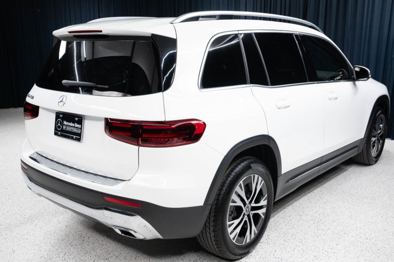 New 2026 Mercedes-Benz GLB 250 image 5