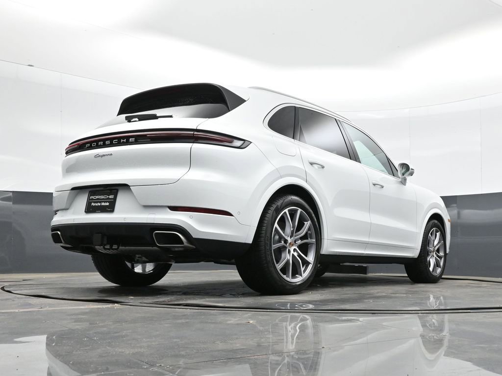 New 2026 Porsche Cayenne image 37