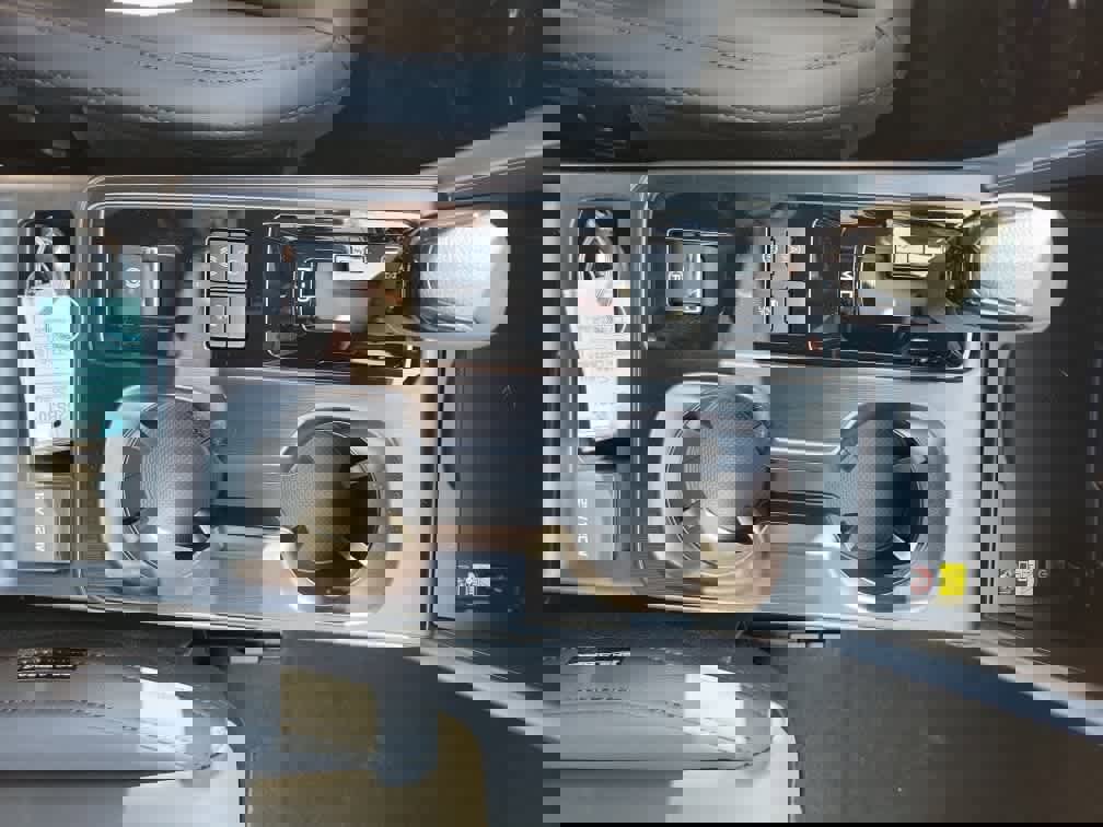 New 2026 Subaru Outback Premium image 18