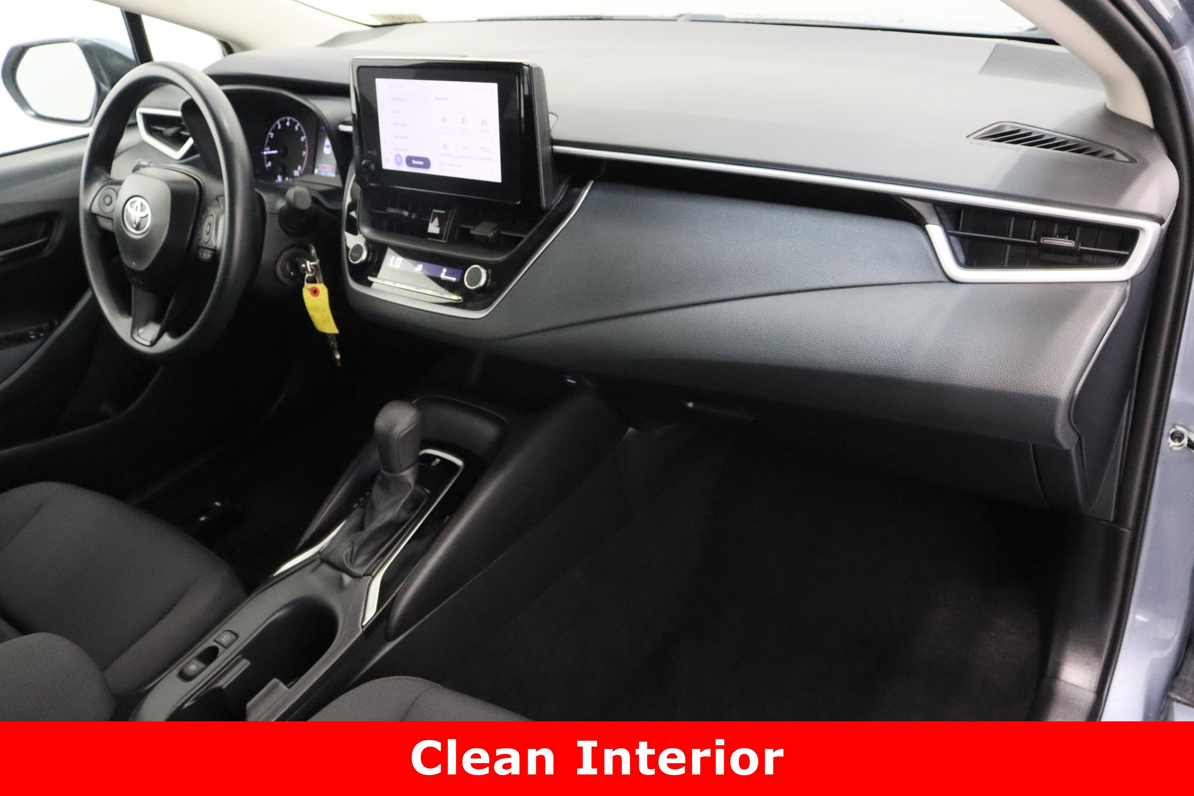 Certified 2025 Toyota Corolla LE FWD image 32