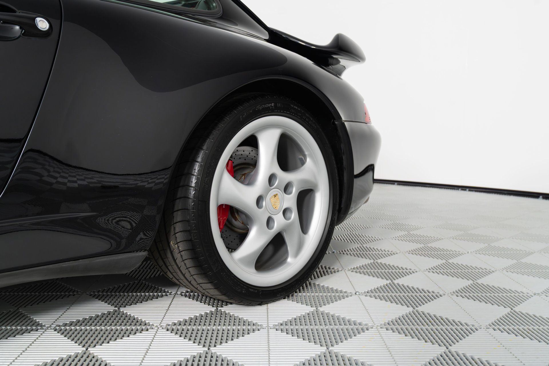 Used 1996 Porsche 911 Turbo RWD image 39