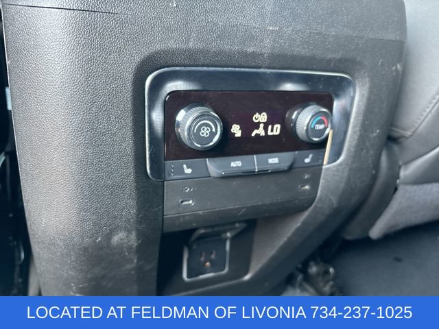 Certified 2025 Chevrolet Suburban Z71 w/ Comfort Package AWD/4WD image 21