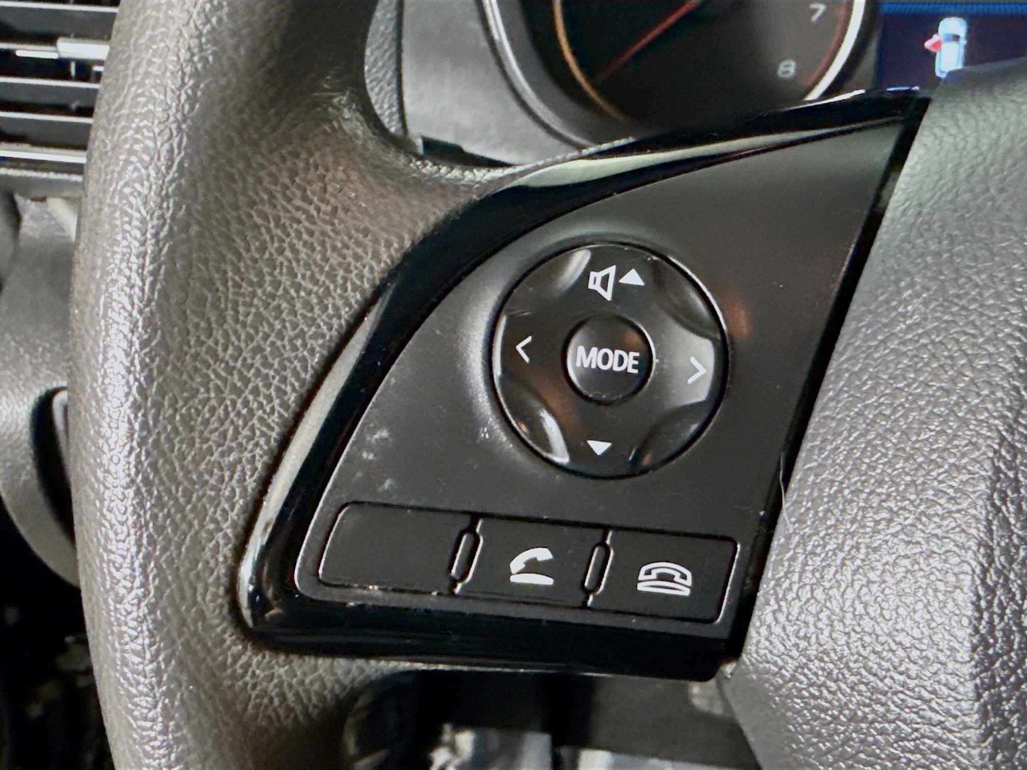 Used 2022 Mitsubishi Eclipse Cross ES image 14
