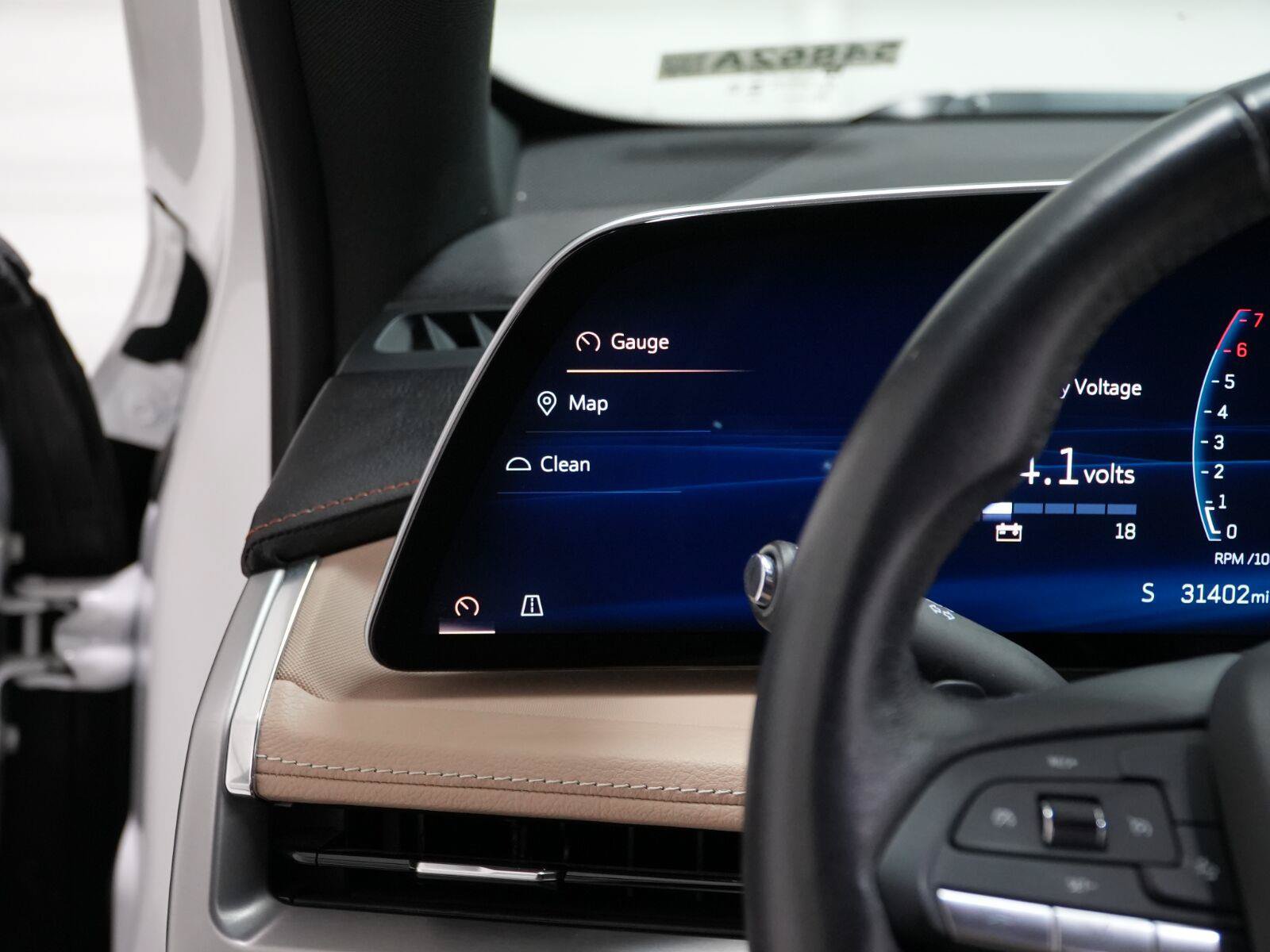 Used 2024 Cadillac XT4 Luxury FWD image 23