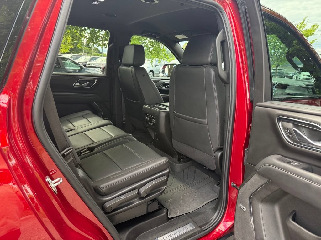 Used 2024 Chevrolet Tahoe Z71 AWD/4WD image 16