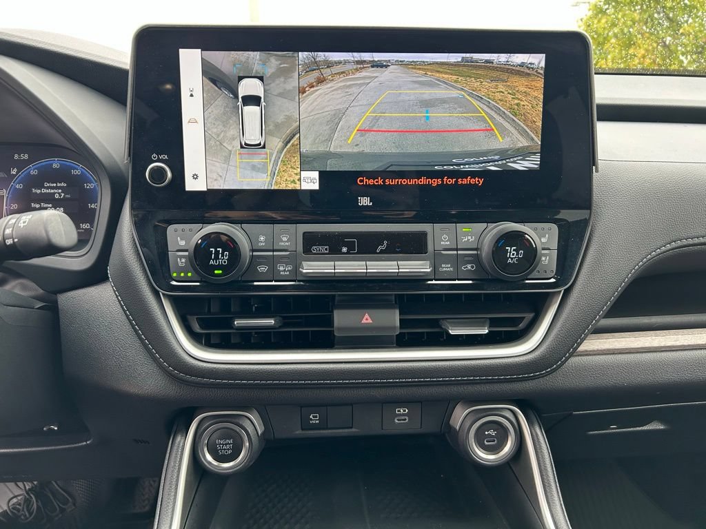 Used 2025 Toyota Grand Highlander AWD image 22