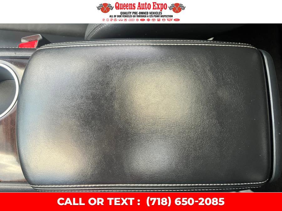 Used 2019 INFINITI Q50 Luxe w/ Essential Package (3.0T Luxe) image 14