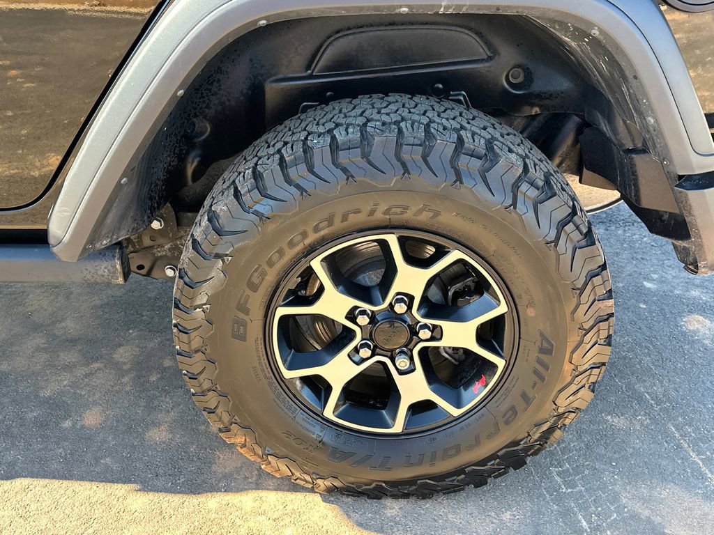 Used 2021 Jeep Wrangler Unlimited Rubicon w/ LED Lighting Group image 19