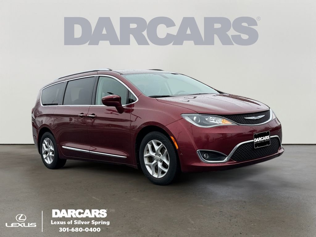 Used 2017 Chrysler Pacifica Touring-L Plus w/ Tire & Wheel Group