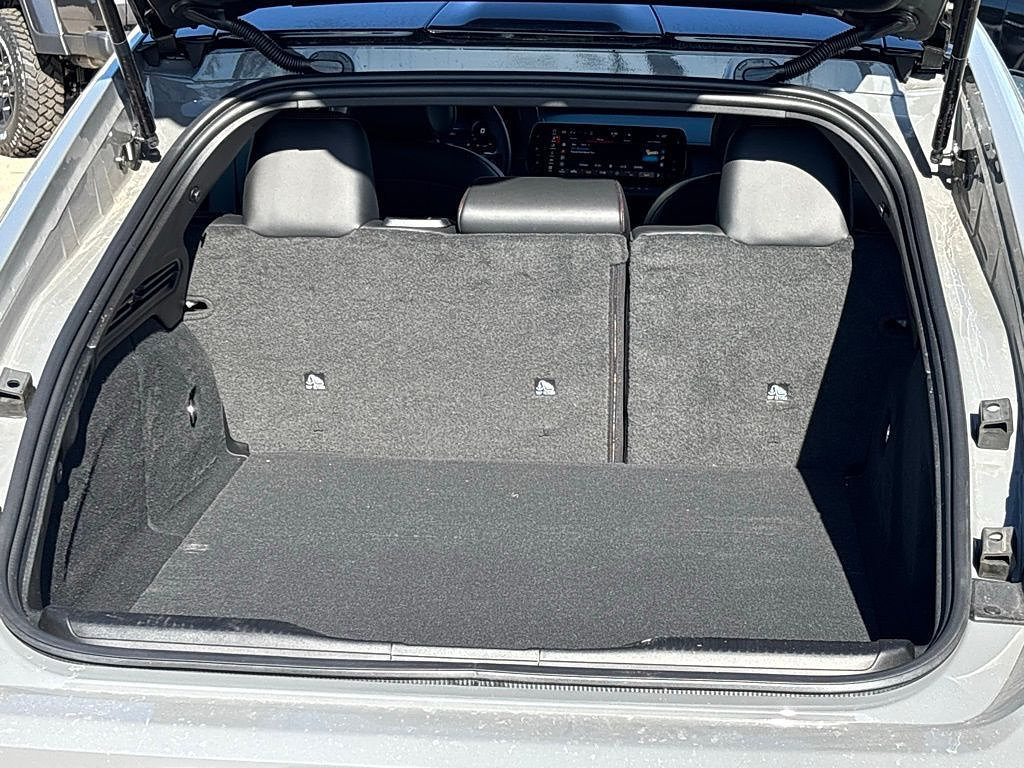 New 2026 Dodge Charger Scat Pack w/ Blacktop Package AWD/4WD image 18