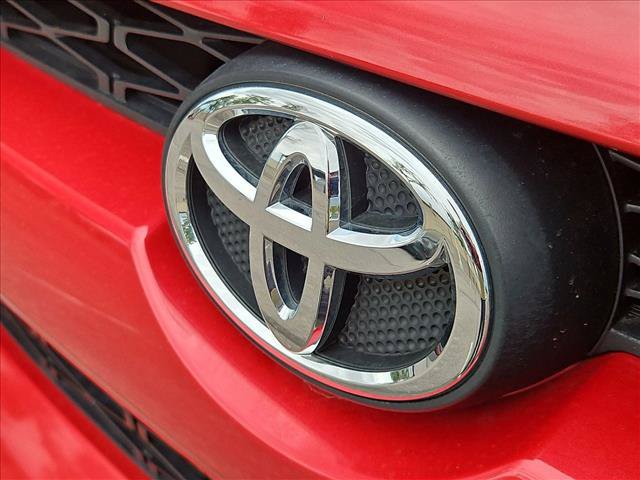 Used 2019 Toyota 4Runner SR5 AWD/4WD image 30