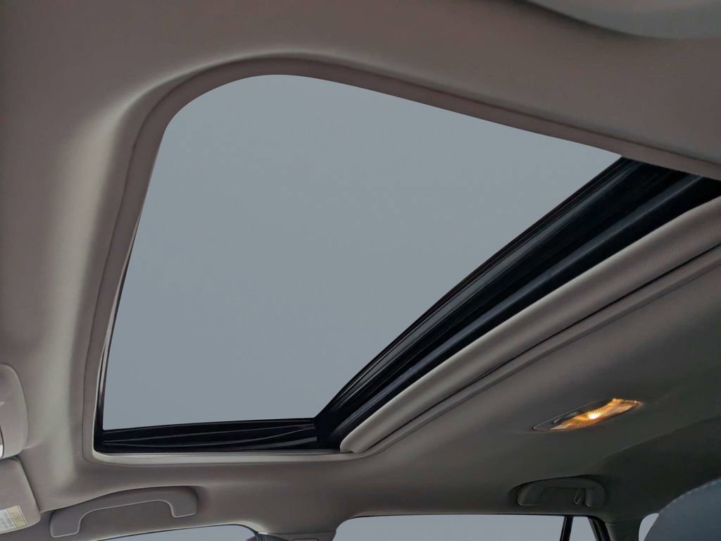 Used 2016 Subaru Outback 2.5i Limited image 19