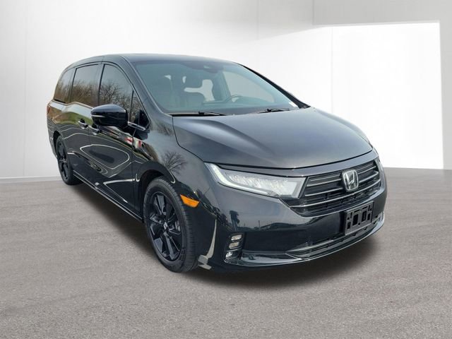 Used 2024 Honda Odyssey Sport image 12