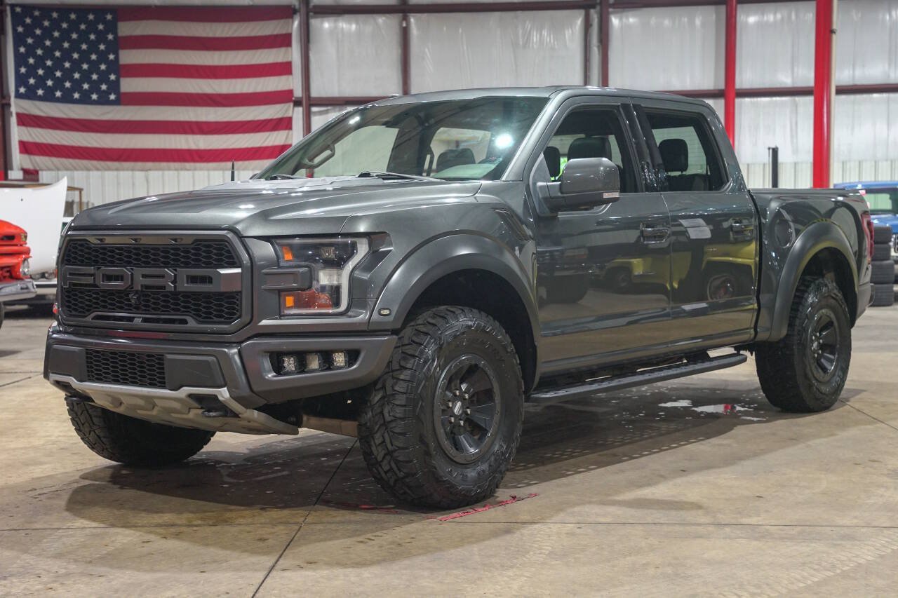 Used 2018 Ford F150 Raptor w/ Equipment Group 802A Luxury AWD/4WD image 1