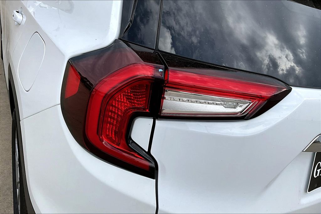 Certified 2024 GMC Terrain SLT image 39