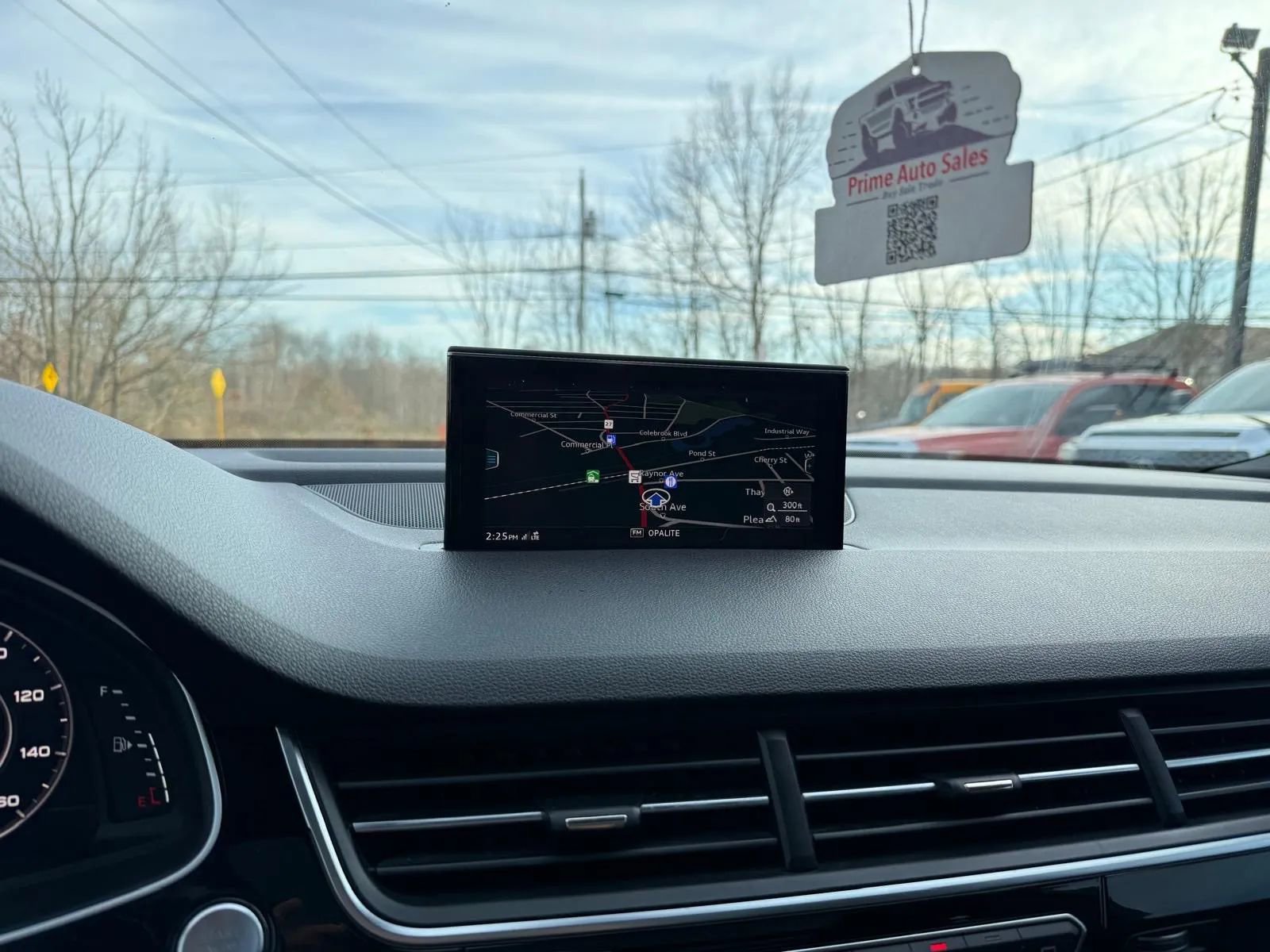 Used 2017 Audi Q7 3.0T Premium Plus image 17