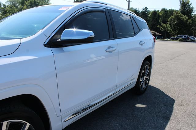 Used 2019 GMC Terrain Denali w/ Comfort Package FWD image 45
