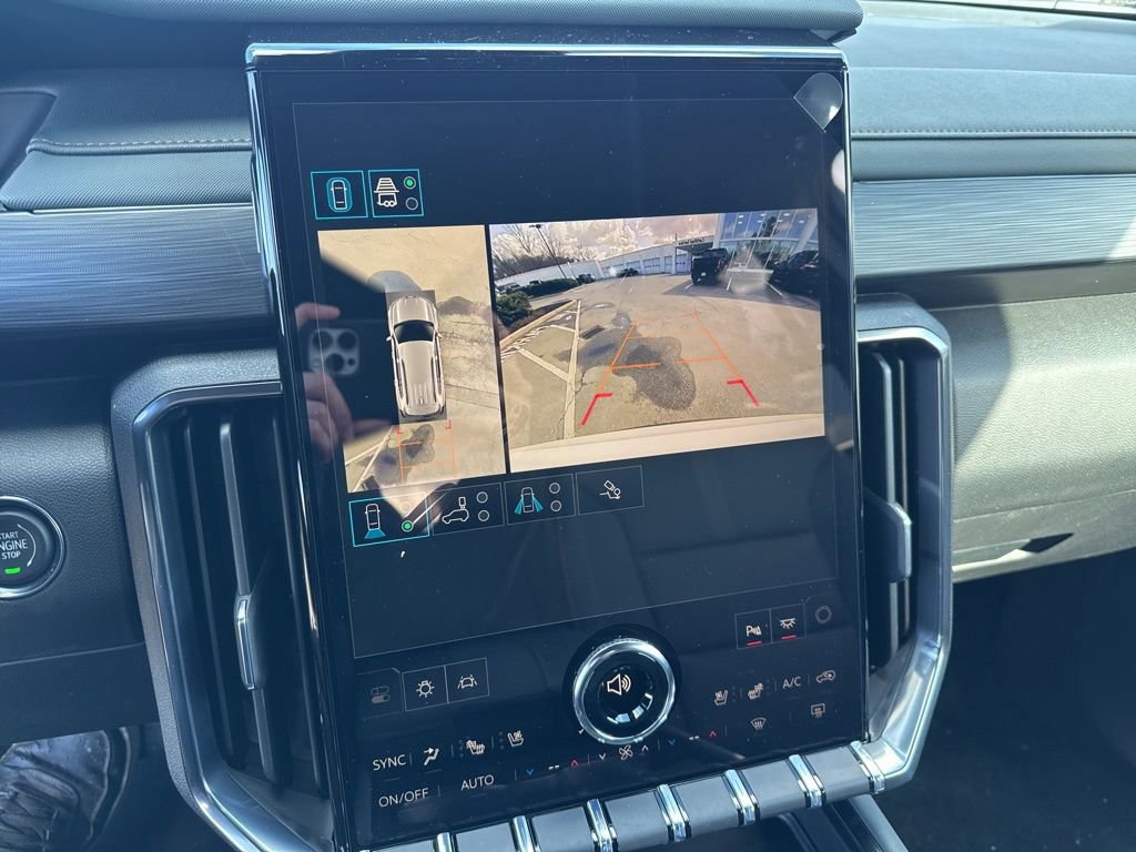 New 2026 GMC Acadia AT4 w/ Luxury Package AWD/4WD image 19