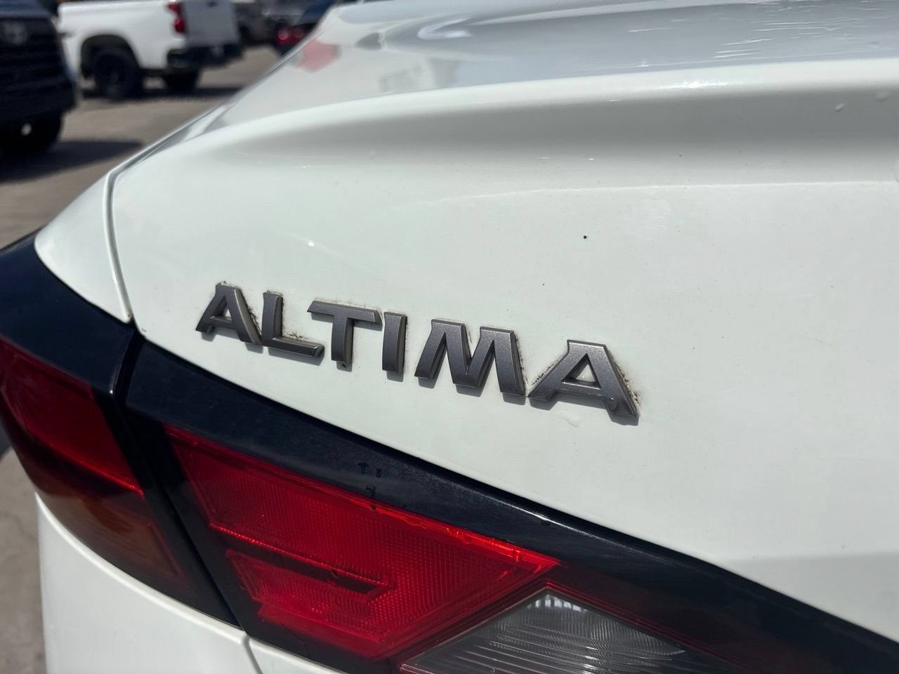 Used 2023 Nissan Altima 2.5 S FWD image 4