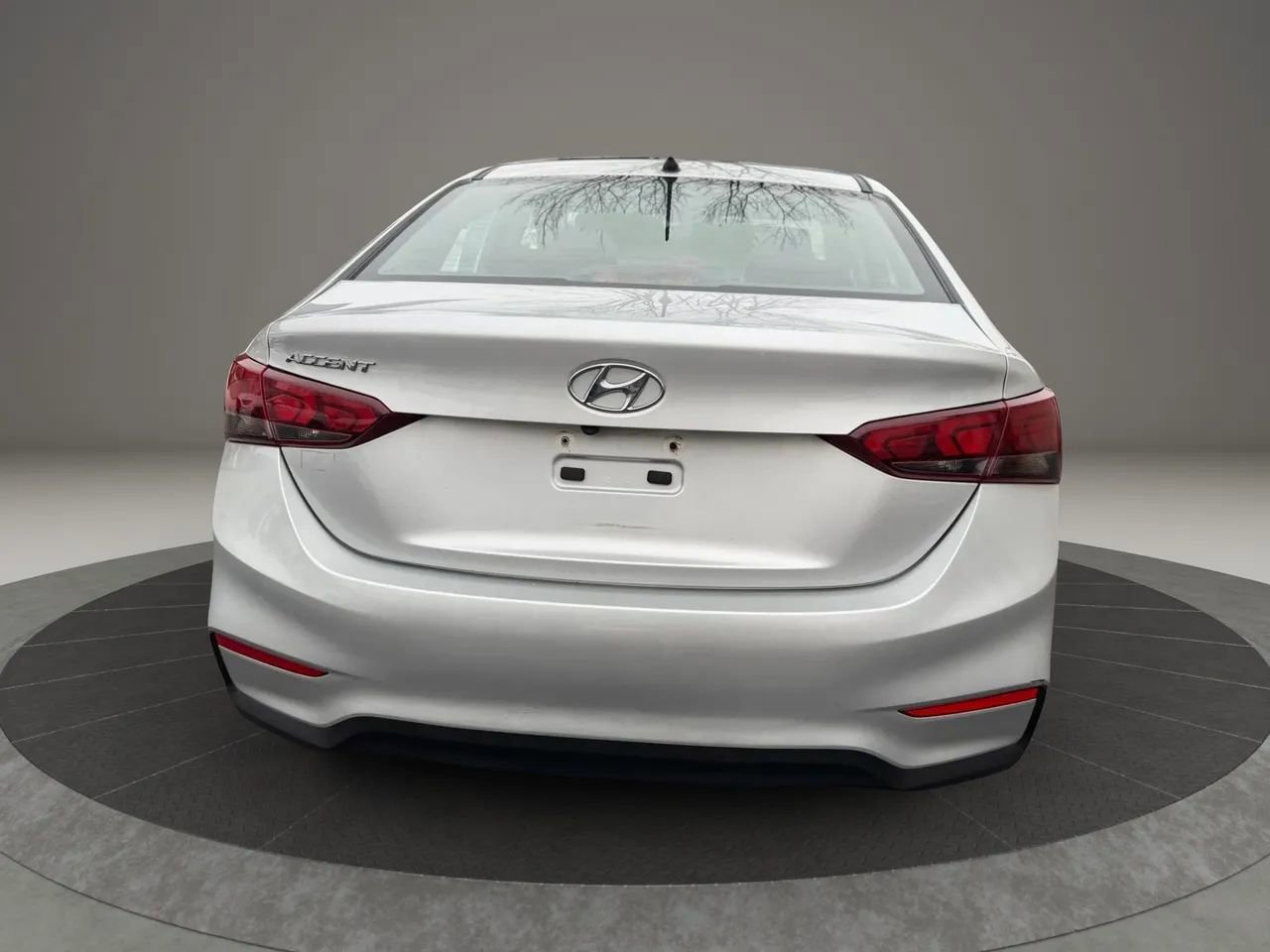Used 2020 Hyundai Accent SE FWD image 6