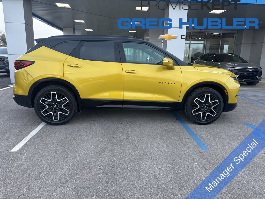 Used 2024 Chevrolet Blazer RS w/ Driver Confidence II Package image 2