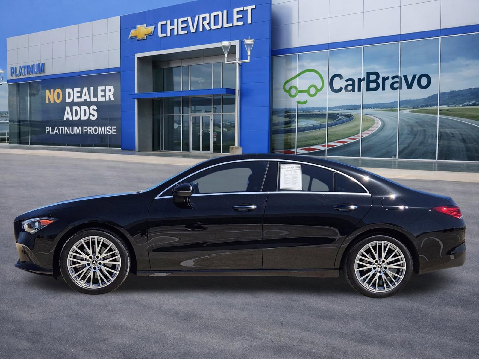 Used 2023 Mercedes-Benz CLA 250 image 3