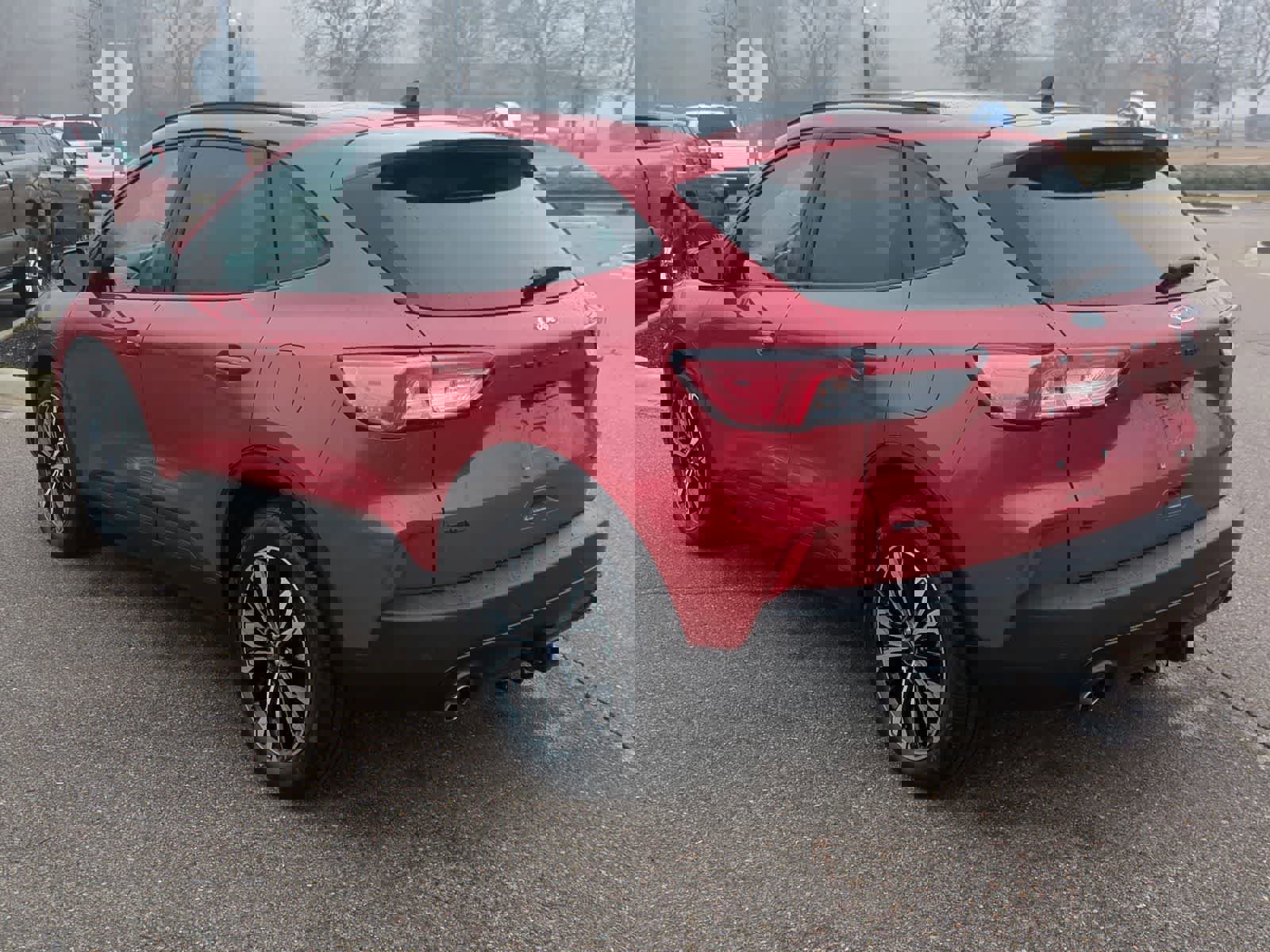 Used 2022 Ford Escape SEL w/ SEL Stealth AWD Package image 6