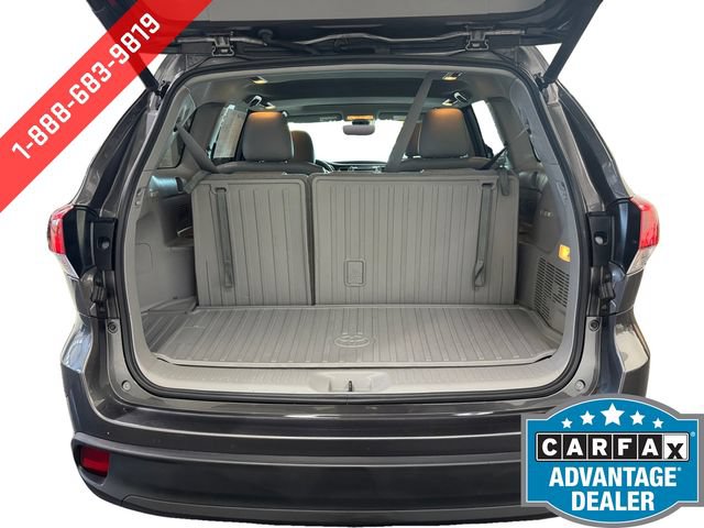 Used 2019 Toyota Highlander XLE AWD/4WD image 14
