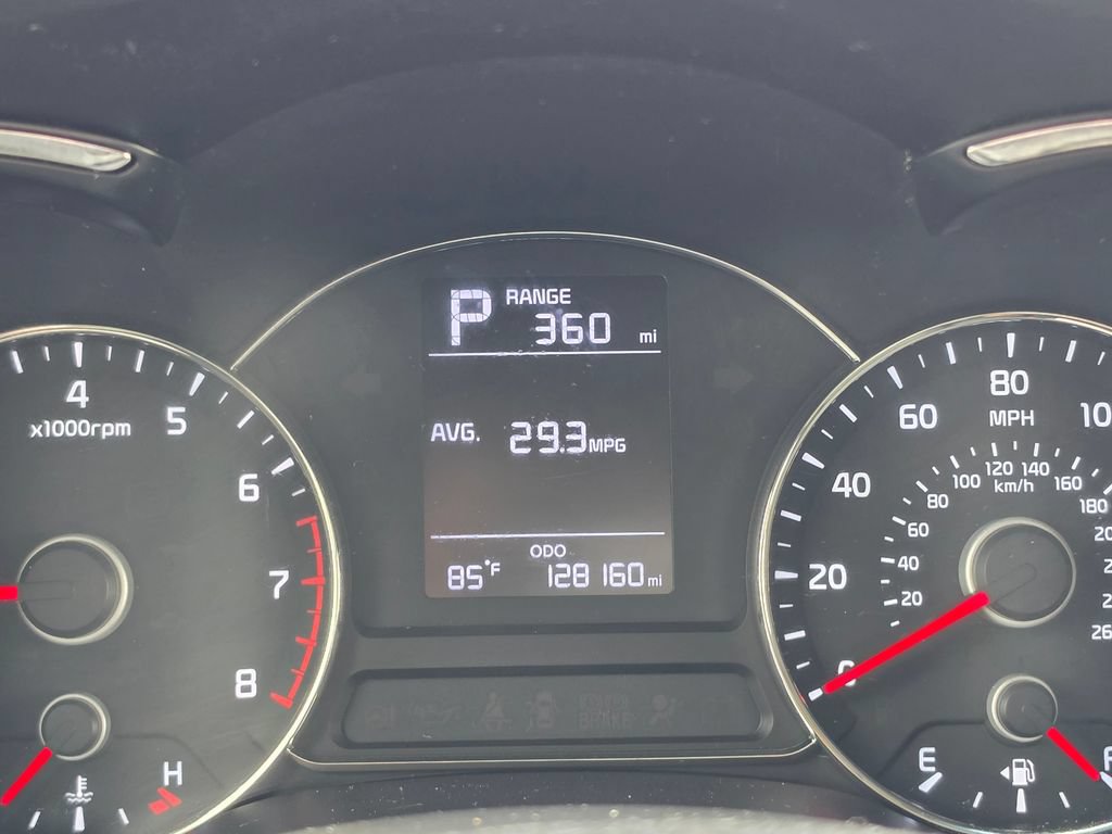 Used 2017 Kia Forte LX FWD image 17