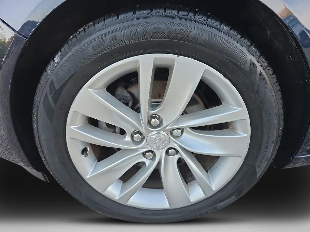 Used 2016 Buick Regal Premium FWD image 10