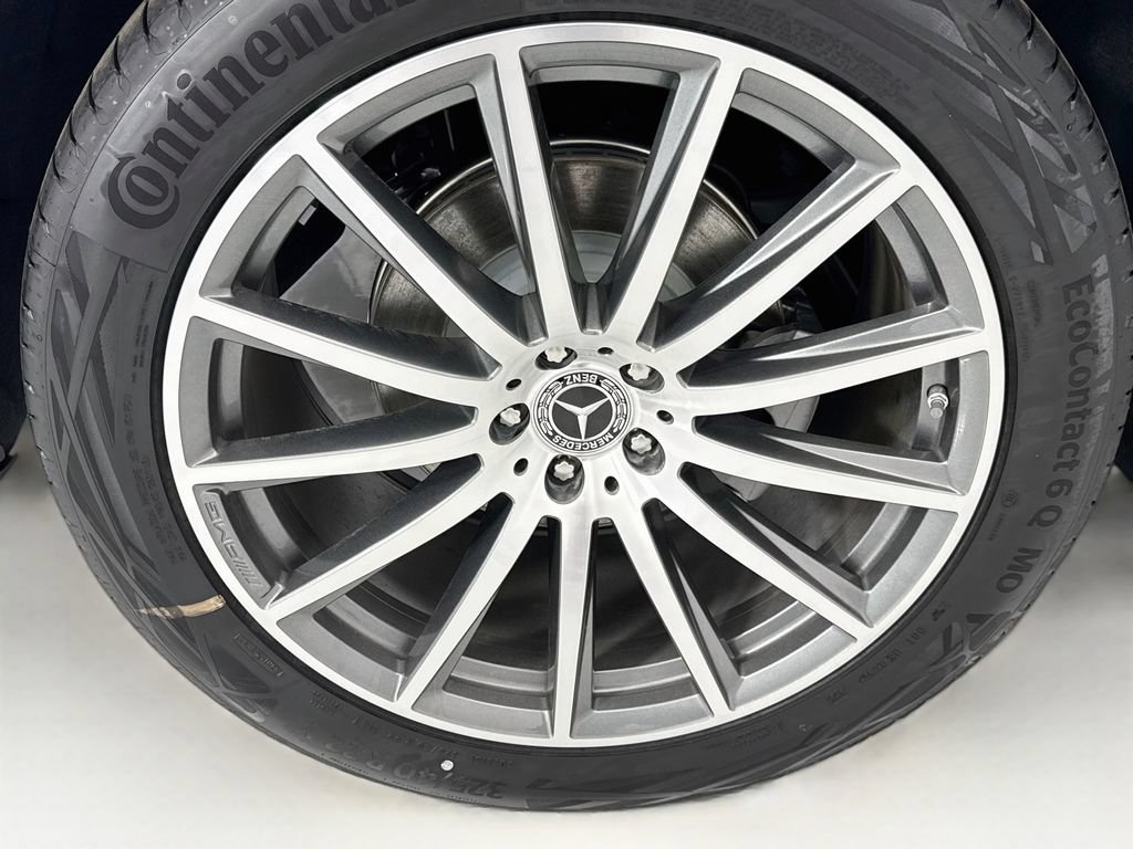 New 2026 Mercedes-Benz GLS 450 4MATIC image 32